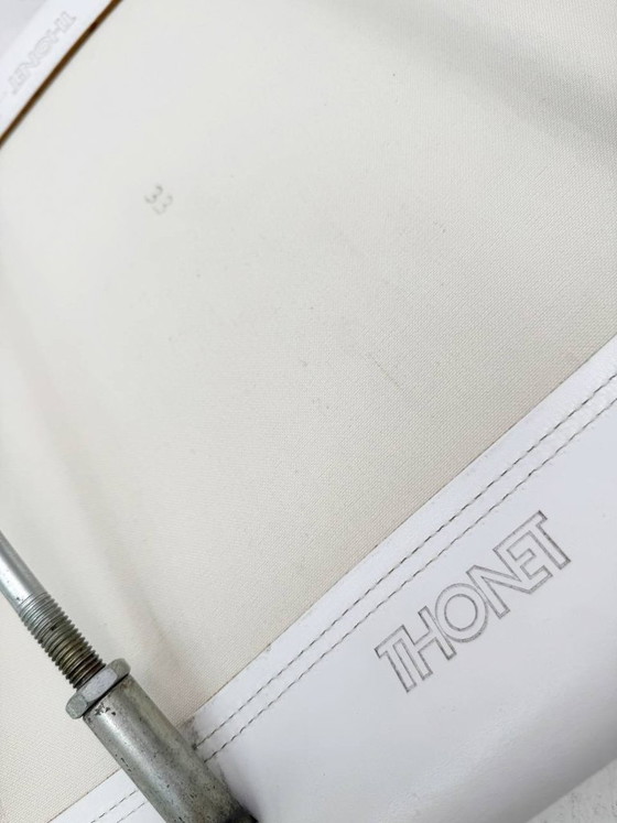 Image 1 of Set van 5 Thonet S33 volledig witte cantileverstoelen van Mart Stam, 1926