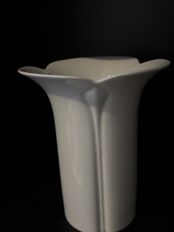 Image 1 of Arzberg white flower vase