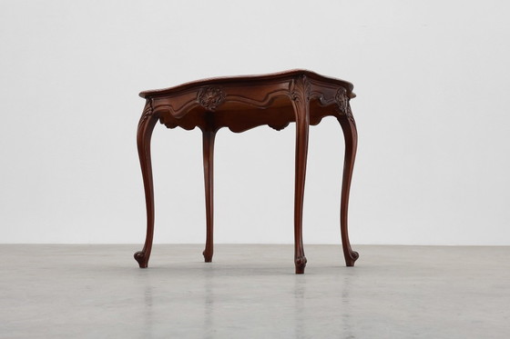 Image 1 of Antico tavolino intagliato in stile LOUIS XV, Francia ca. 1900