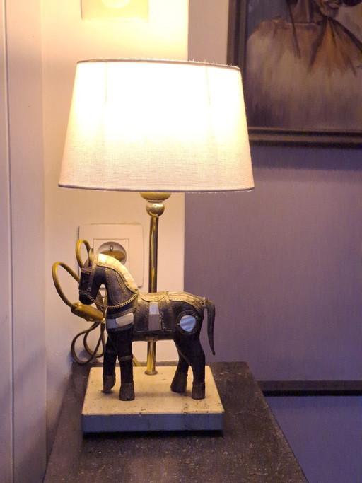 Unieke Vintage Indiase Marwari Paard Tafellamp – Handgesneden