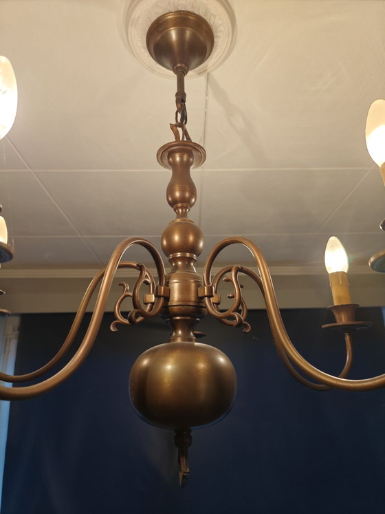 Vintage 5-arm Chandelier – Plastic, Brass (photo 6 of 7)