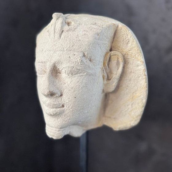 Image 1 of Statua in pietra di un faraone - ispirata all'antico Egitto (1900 circa)