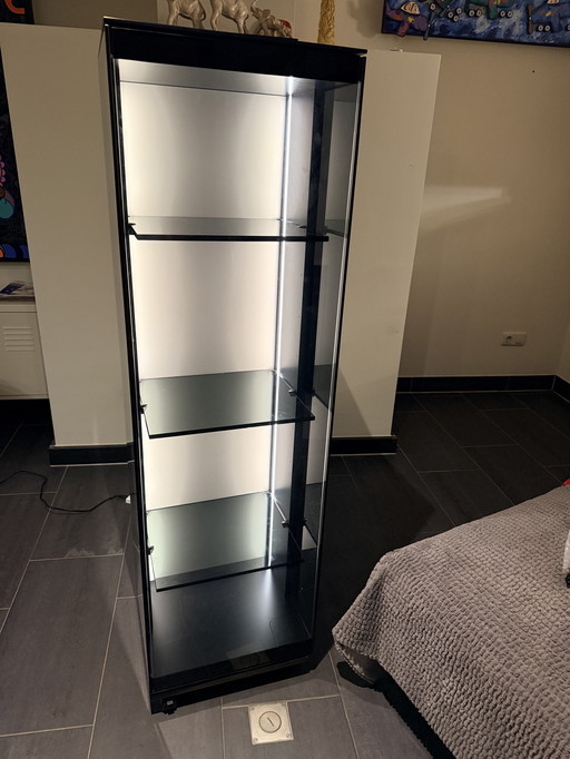 Armoire Vitrine de Kettnaker modèle Soma