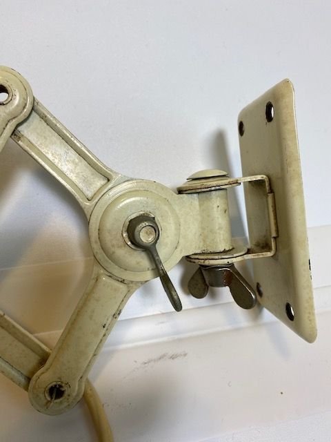 Early Scissor Lamp Kaiser Ideell 30s 40s Christian Dell white Mod. 6614 – Kaiser Idell, Wall lights, Metal (photo 3 of 6)