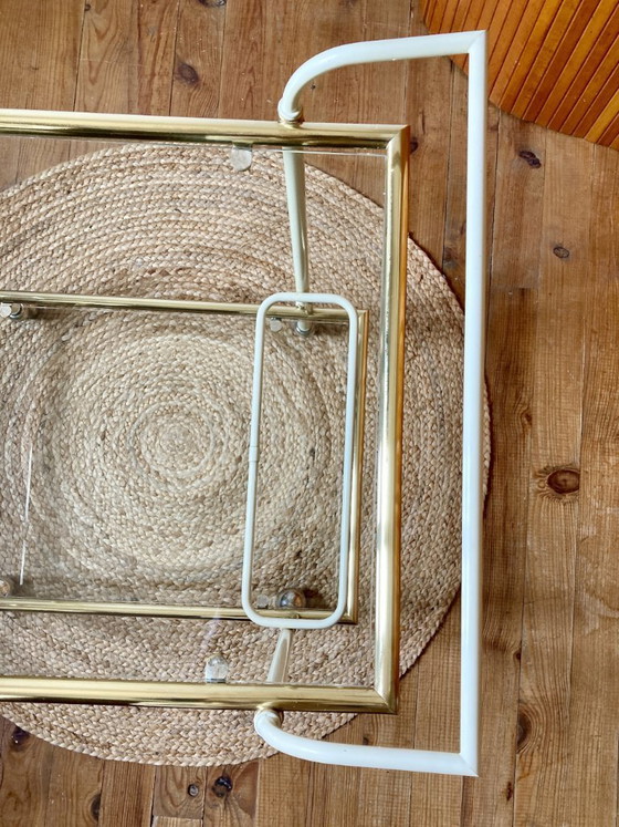 Image 1 of Servierwagen mit cremefarbenem Metallgestell und vergoldetem Messing, 1960er Jahre