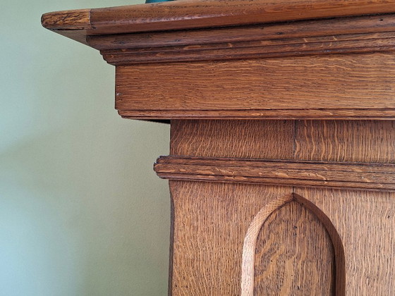 Pedestal de roble de iglesia – Mesa para plantas, Madera (photo 5 of 7)