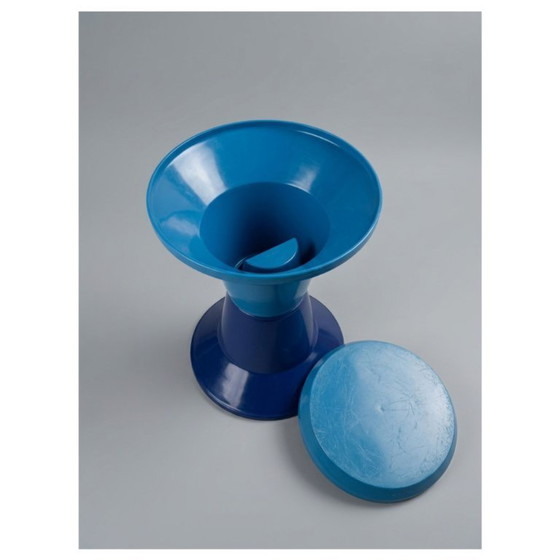 Image 1 of Sgabello/tavolino dal design vintage di Giancarlo Piretti - Castelli