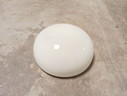 Lampada da soffitto vintage in vetro opalino