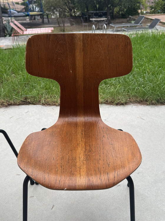 Set of 4 Arne Jacobsen 3103 "Hammer" Chairs — Fritz Hansen — 1960s – Dining chairs, Wood (photo 3 of 15)