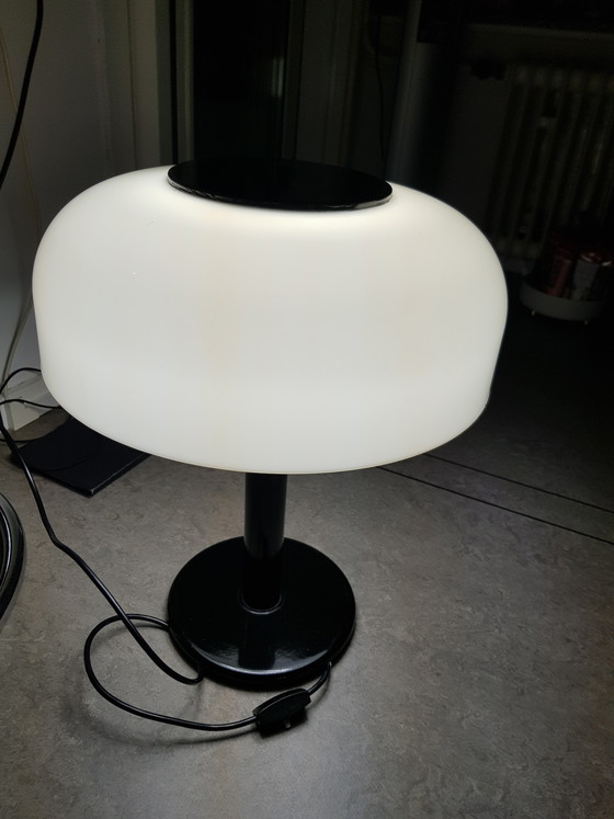Image 1 of Table/desk lamp from the 1970s, black base / white shade.