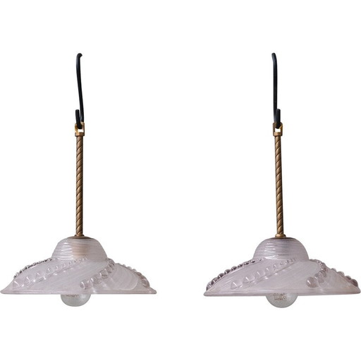 Coppia di lampade a sospensione vintage in ottone e vetro, Francia 1970