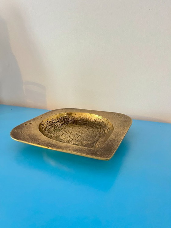 Image 1 of Vintage, zware bronzen opvangbak, vierkant Italiaans design, decoratieve schaal in mid-century modern stijl uit de jaren 70.