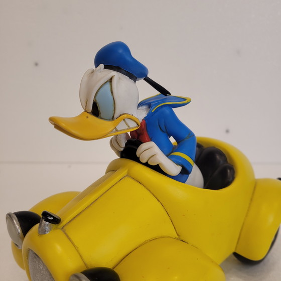 Image 1 of Pato Donald con Coche Amarillo, Rutten, Resina, 2000’s - Estados Unidos