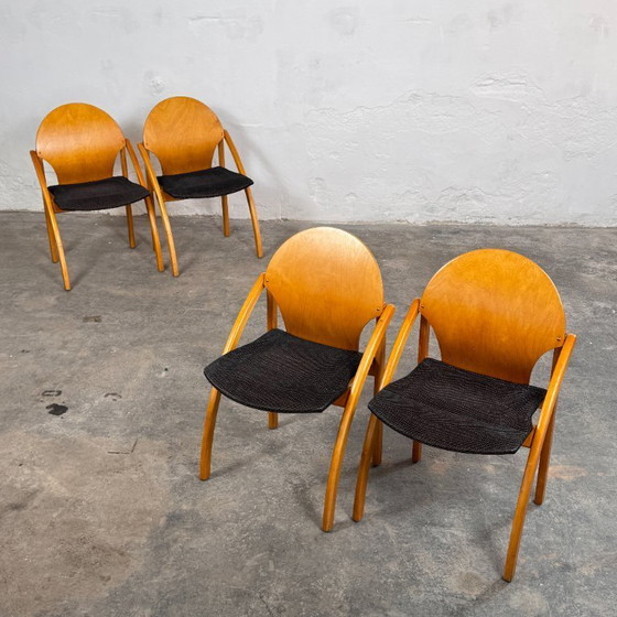 Image 1 of Juego de 4 sillas de comedor de madera curvada de Asko, Finlandia, 1995.