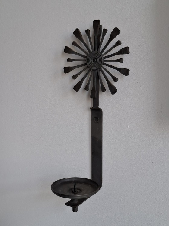 Image 1 of Vintage wall sconce