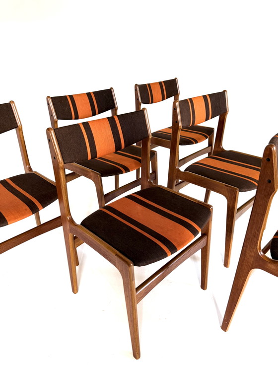6 Vintage Dining Chairs, Erik Buch ‘60 – Wood, Textile (photo 14 of 15)