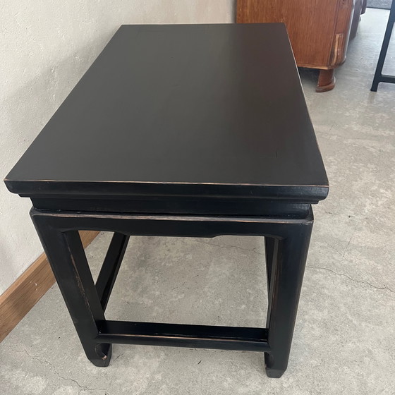 Image 1 of Tavolino da caffè in legno piccolo