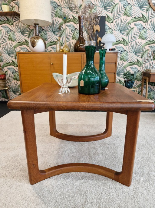 Table basse design danois en teck, années 70, Niels Bach