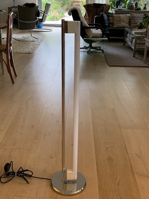 Eileen Gray Tube Light vloerlamp