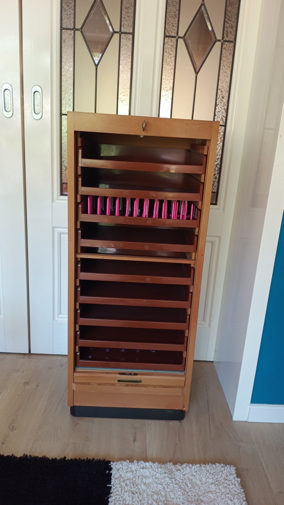 Image 1 of Vintage roldeurkast / archiefkastje – jaren 60/70