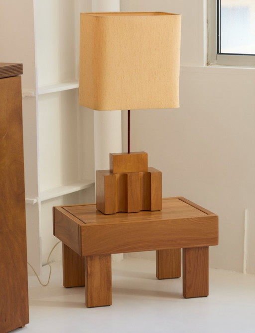 Lampada Maison Regain in olmo massiccio e paralume originale, vintage circa 1980