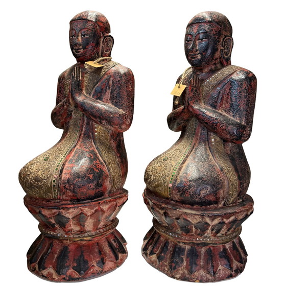 La Coppia Sangha – Antiche Immagini di Tempio Birmane con Provenienza da Galleria – ca. 1870 – Sculture (photo 9 of 10)