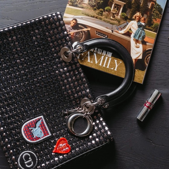 Dior borsa satchel Diorissimo media in tweed metallico con patch – Borse a spalla, Pelle (photo 4 of 32)
