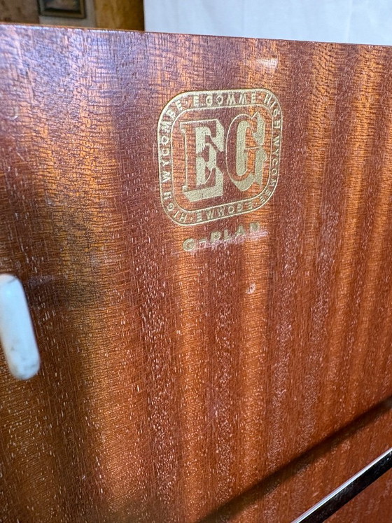 Rare Vintage G-Plan E. Gomme Oak Compactum Gentleman’s Wardrobe | C.1950–1960 | Gold Stamp – GPlan, Wood (photo 8 of 15)