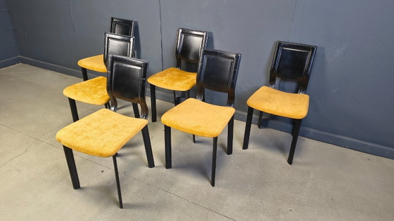 Image 1 of Vintage eetkamerstoelen van zwart leer en gele stof, set van 6, jaren 80
