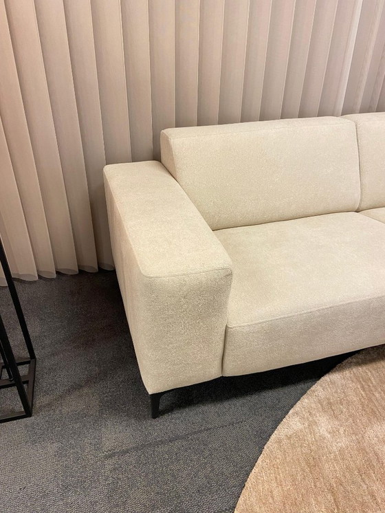 Image 1 of Divano angolare 307 x 237 cm (modello da esposizione)