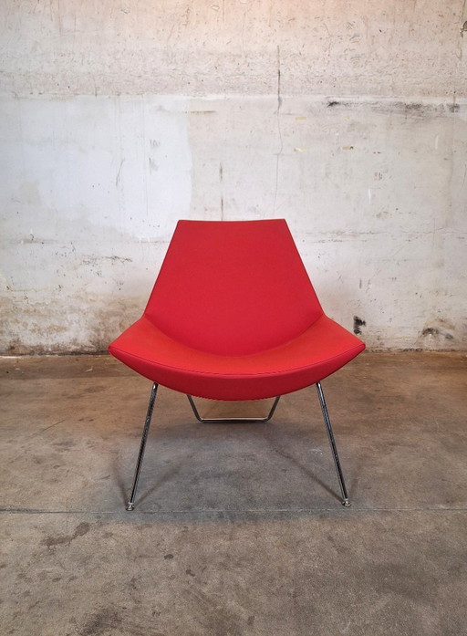 Kastel Red Lounge Chair – Moderner Sessel aus Polypropylen mit Chromakzenten