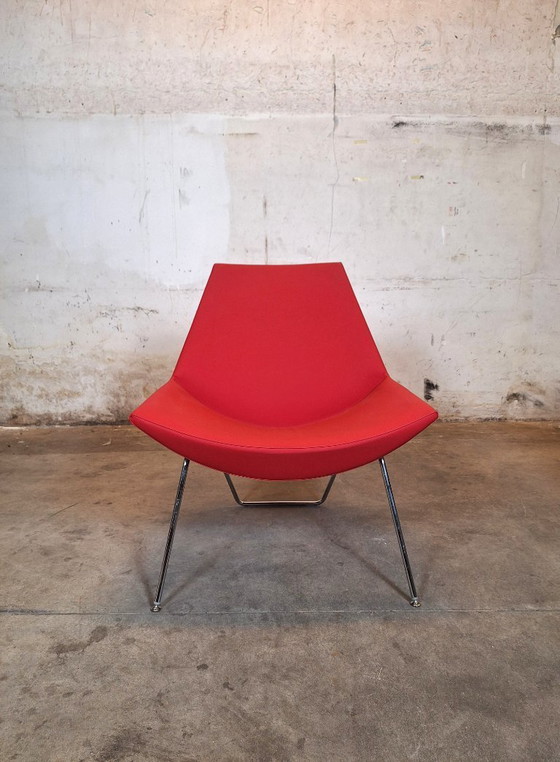 Image 1 of Kastel Red Lounge Chair – Moderner Sessel aus Polypropylen mit Chromakzenten