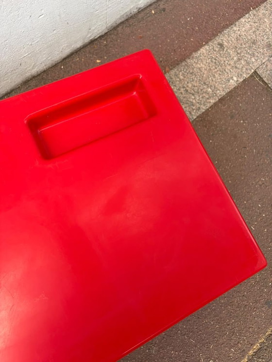 Scrivania per bambini in fibra di vetro Marc Berthier, Tavolini, Plastica, Rosso, Modern (foto 3 di 6)