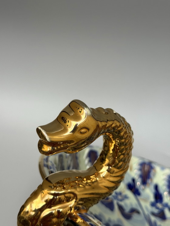 Image 1 of Große handbemalte Schale von H. Bequet mit vergoldeten Drachengriffen