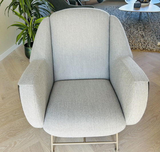 Image 1 of Leolux fauteuil Aton plus Leolux poef Anton