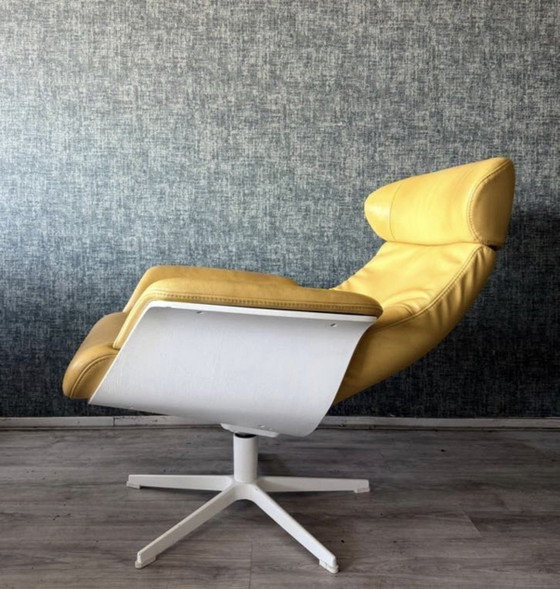 Image 1 of Conform Time Out Lounge-Sessel – Gelbes Leder
