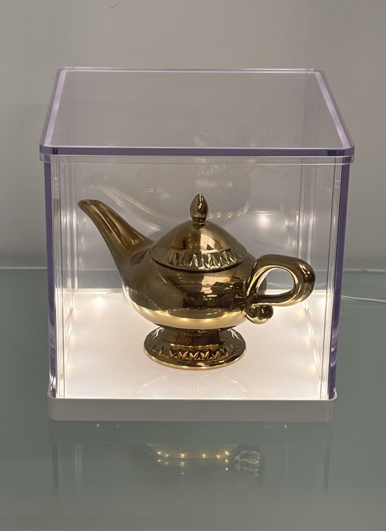 Image 1 of Scatola vetrina Synas design Ikea quadrata con luci LED