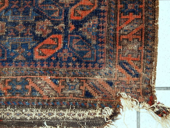 Image 1 of Sac afghan baloutche ancien de collection, fait main, 74 cm x 79 cm (2,4' x 2,6'), années 1880 - 1C446