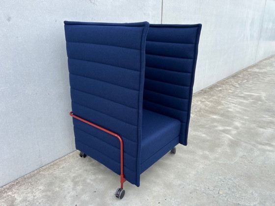 Image 1 of Poltrona Vitra Alcove