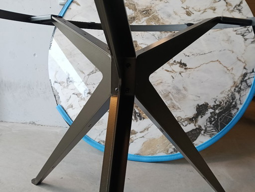 Ceramic dining table 130cm with bronze table base