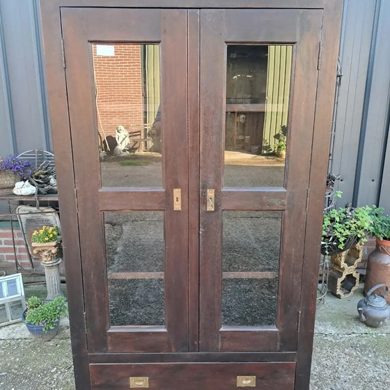 Colonial display cabinet, sideboard dimensions 120x53cm and 196cm high. – Glass, Wood (photo 5 of 6)