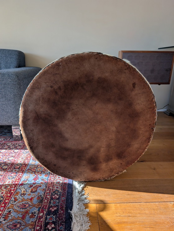 Image 1 of Vintage jaren 80 koeienhuid poef hocker groot 
