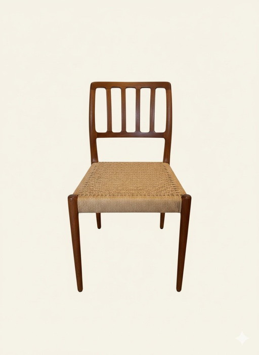 6 x Niels Otto Møller Stühle