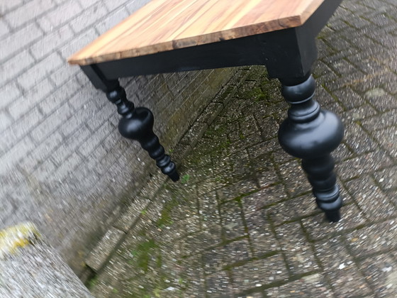 Image 1 of Beautiful dining table