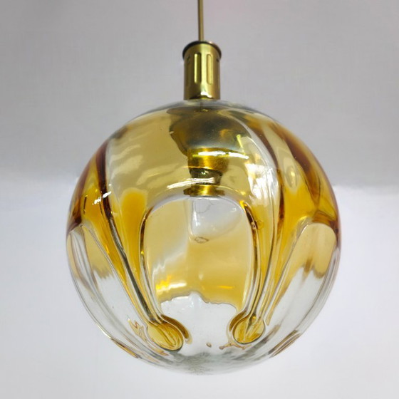Image 1 of Lampada a sospensione italiana in vetro di Murano anni '60 in ottone con vetro di Murano colorato