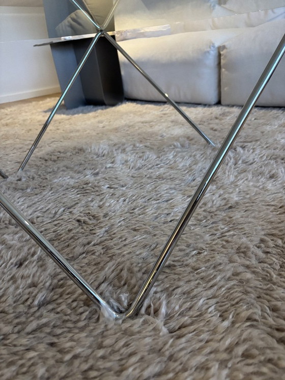 Image 1 of Table basse en verre Gubi Pedrera, chromée