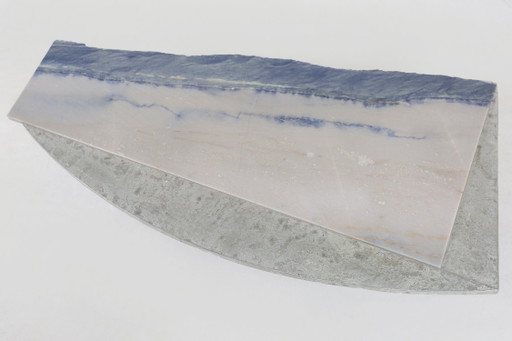 Table basse sculpturale en marbre et pierre par Pia Manu, 1970S