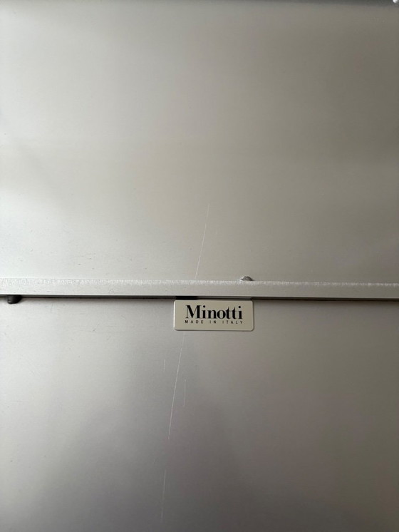 Image 1 of Minotti Leger Sidetable (Table d'appoint) - Designer : Rodolfo Dordoni