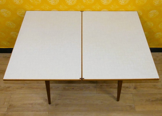 Image 1 of Table de cuisine pratique des années 50 79x59/118 mécanisme pliant-rotatif avec tiroir rétro vintage