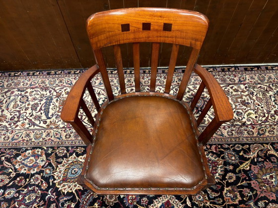 Chaise originale anglaise Globe Wernicke – Fauteuils, Leather, Wood (photo 6 of 7)
